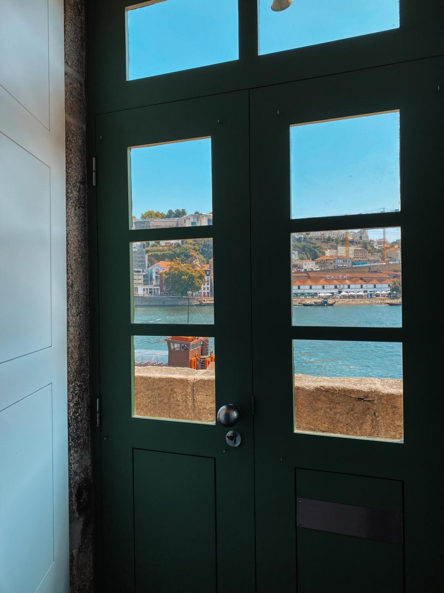 Panorama Apartments Ribeira Porto Exterior photo